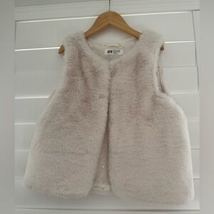 H&M Fluffy Girls Vest